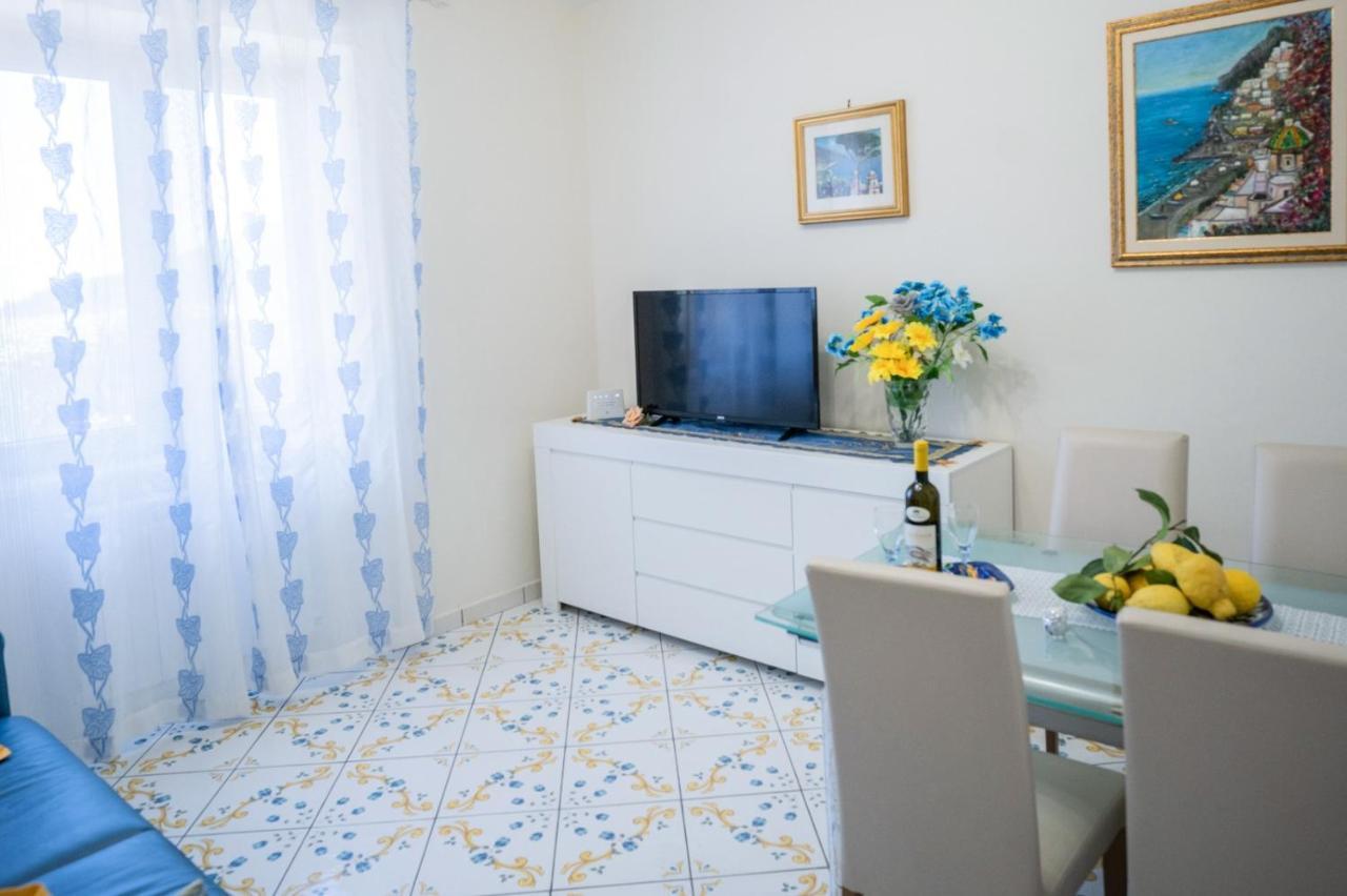 Casa Vacanza La Gardenia Tramonti Luaran gambar